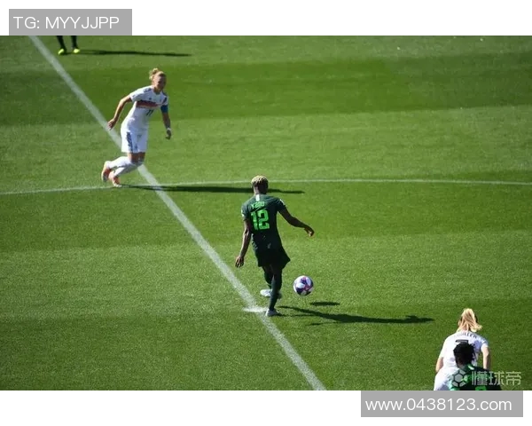 精彩足球明星背景照片汇总尽享球场风采与激情瞬间 精彩足球明星背景照片汇总尽享球场风采与激情瞬间