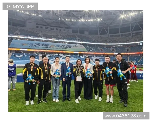 上海足球队在世界杯积分榜上以51分稳居第一名展现强劲实力