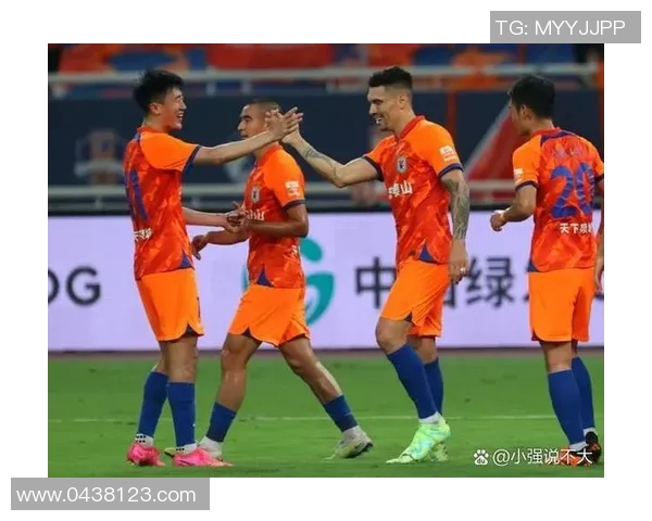 中国足球逆袭日本明星球队震惊亚洲足坛引发热议