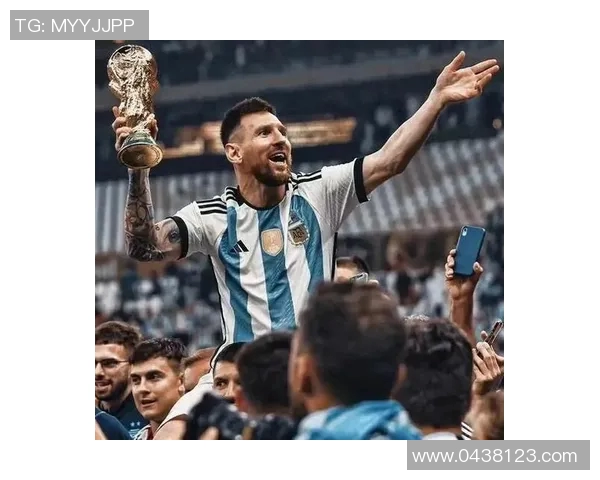梅西带领球队勇夺世界杯冠军再创辉煌成就引发全球热议 梅西带领球队勇夺世界杯冠军再创辉煌成就引发全球热议