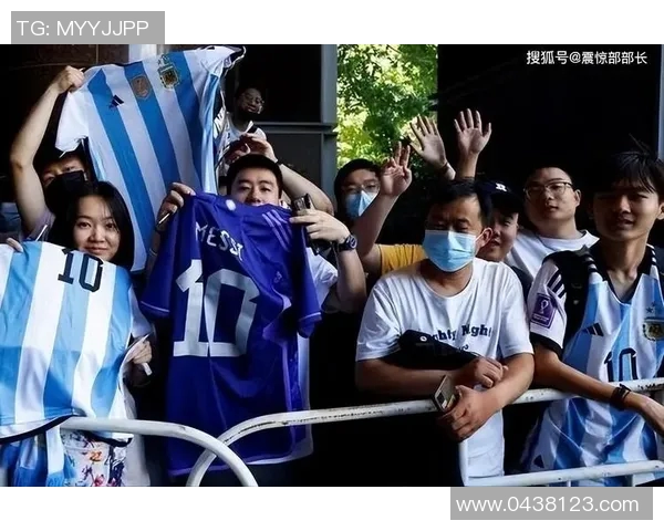 杭州足球队意识争议引发热议球迷与专家各执己见探讨未来发展方向 杭州足球队意识争议引发热议球迷与专家各执己见探讨未来发展方向